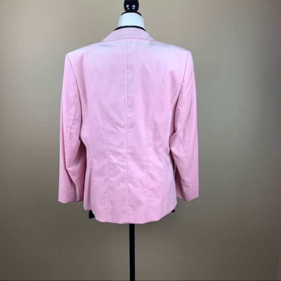 BASLER Horst Basler Fitted Pink Velvet Blazer - Picture 2 of 13